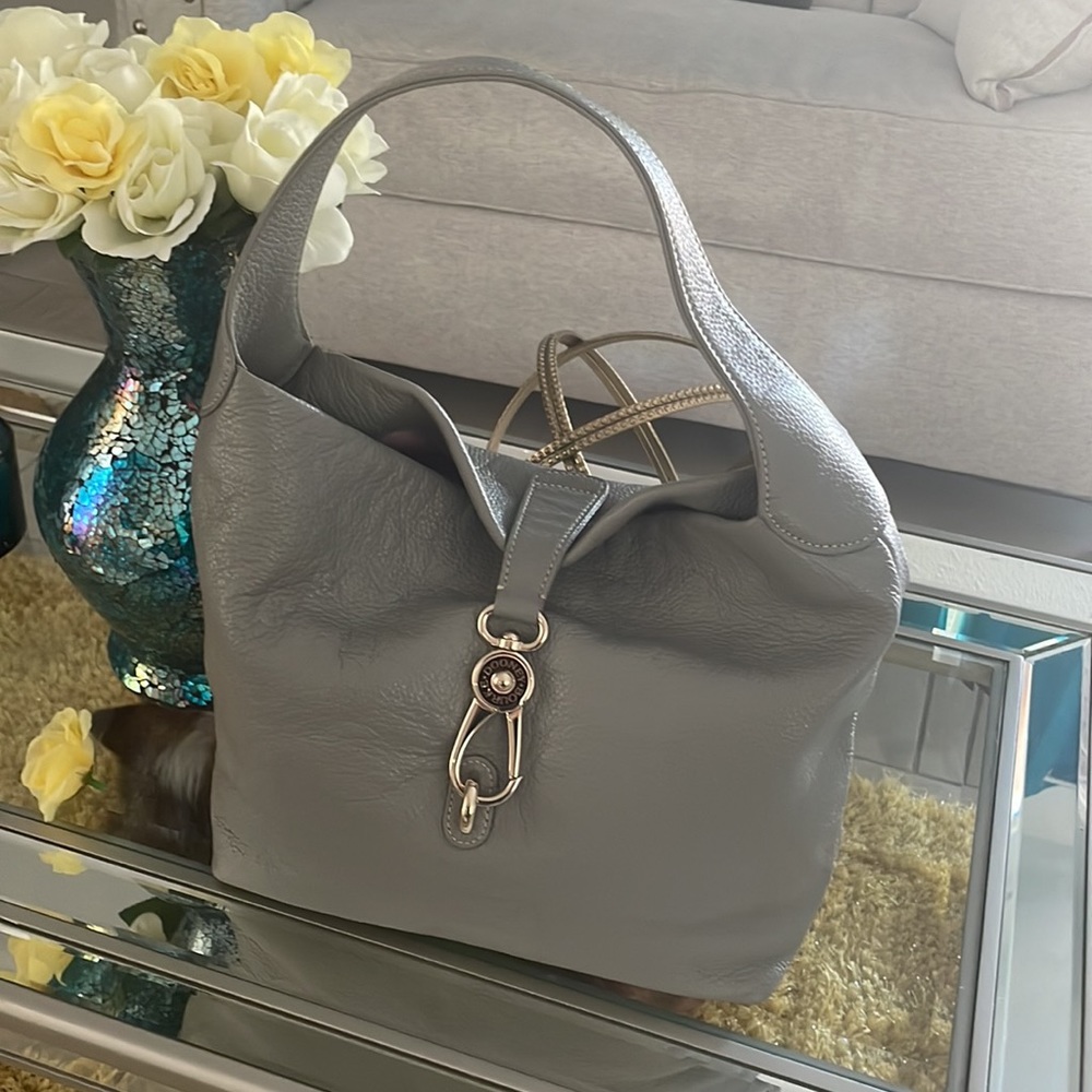 Dooney & Bourke